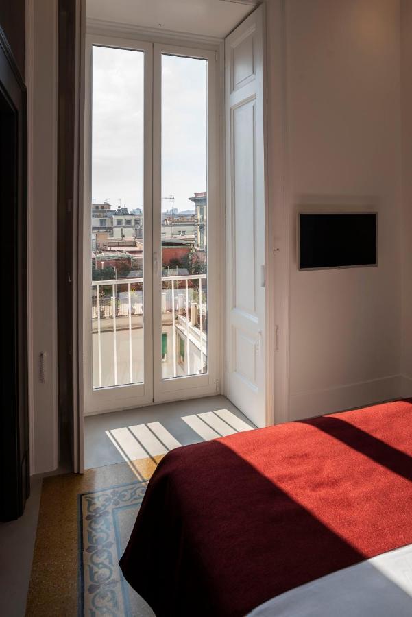 Familiensuite mit Balkon